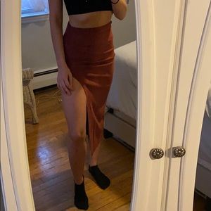 High waist velvet slit skirt